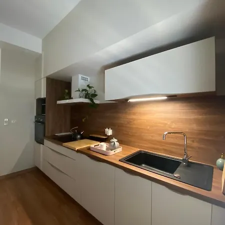 La Maison De Jeanne Nyaraló Narbonne